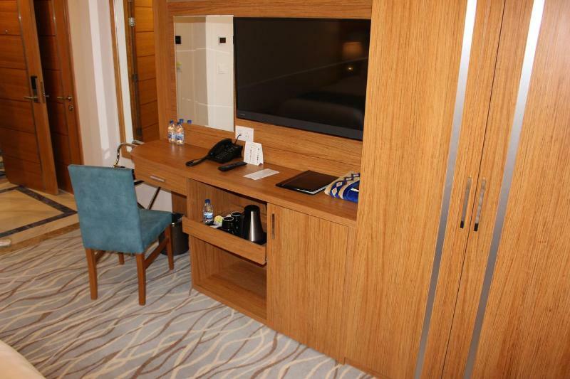 Tulip Inn Al Daar Rawafid Medina Екстер'єр фото